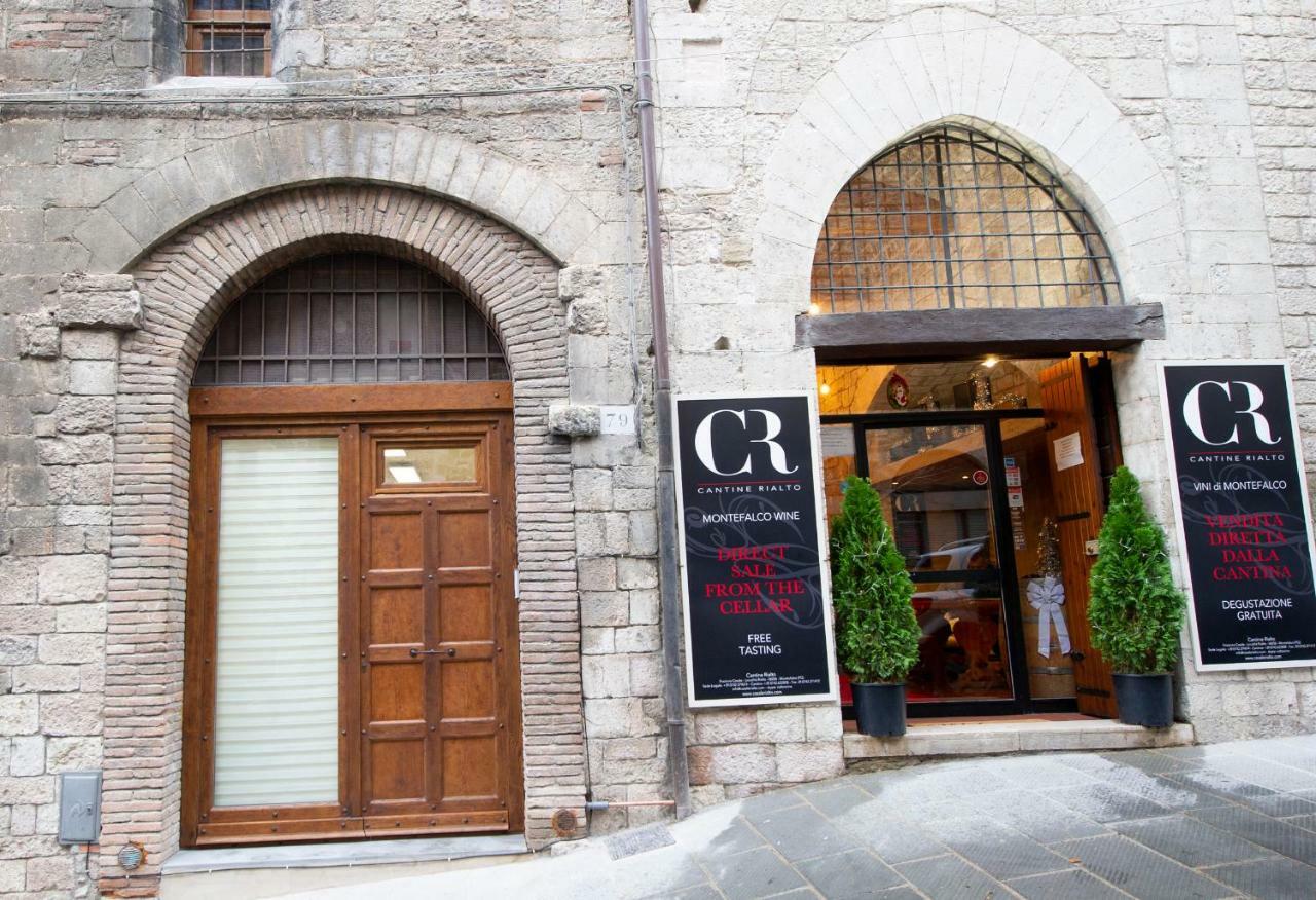 Villa Gino'S House In Old Town.. Gubbio Exterior foto
